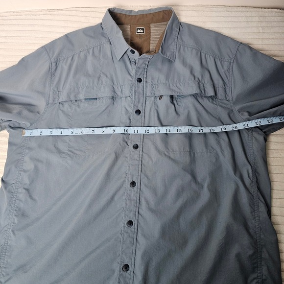 REI Men's XL Nylon Hiking Shirts Bundle Vented Outdoor Fishing Travel Camping - Picture 16 of 16